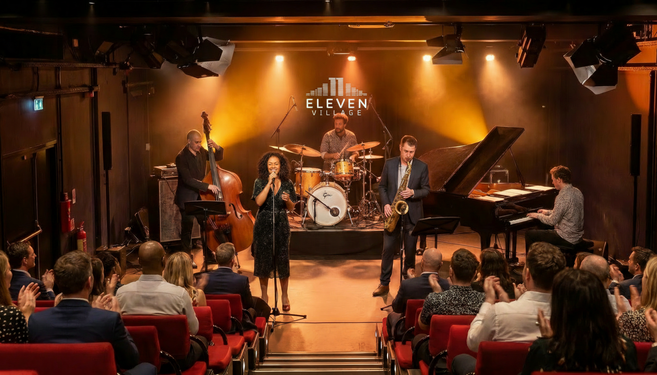 Quartet de jazz sur la scène d'Eleven Village